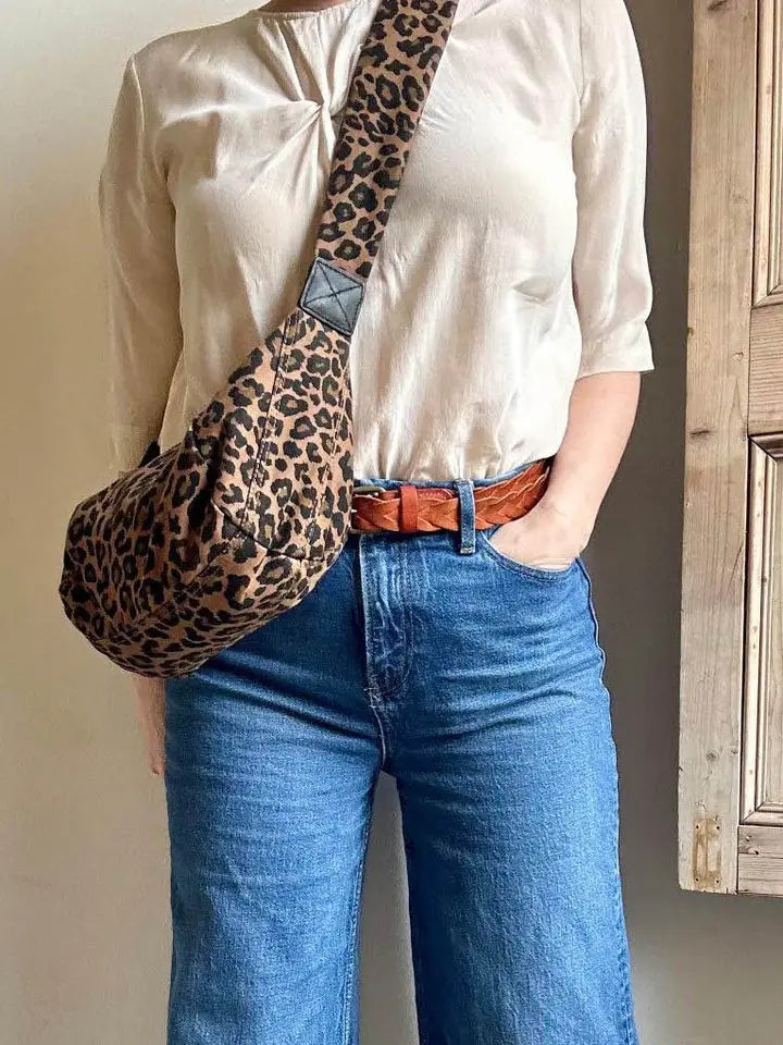 Leopard sling bag