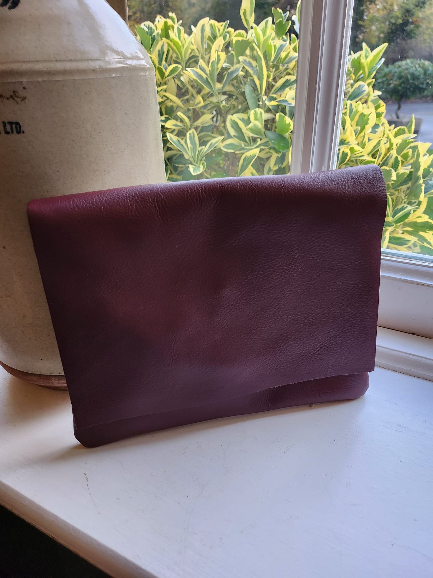Burgundy crossbody handbag