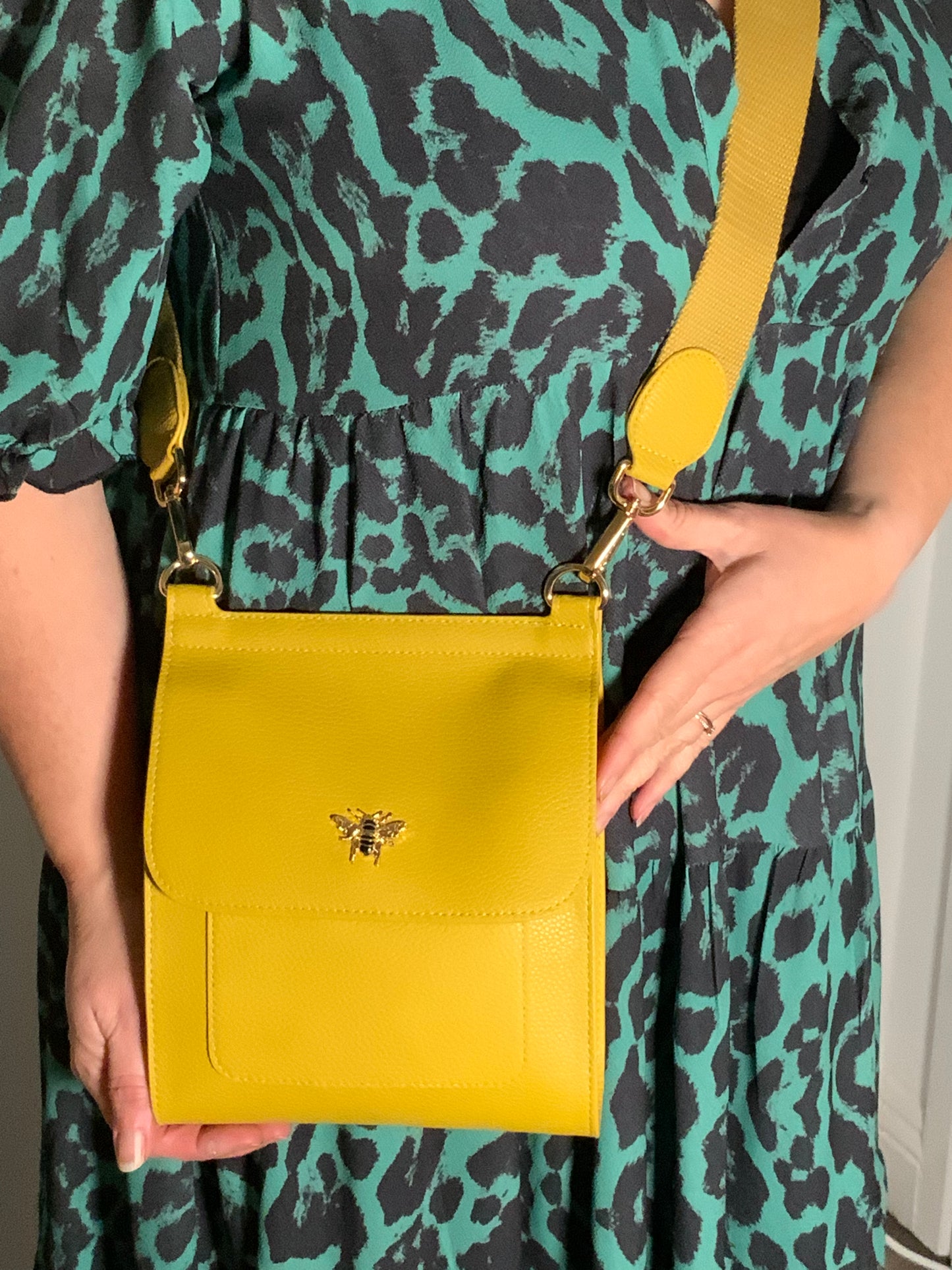 Alice Wheeler Bloomsbury cross body bag in Mustard