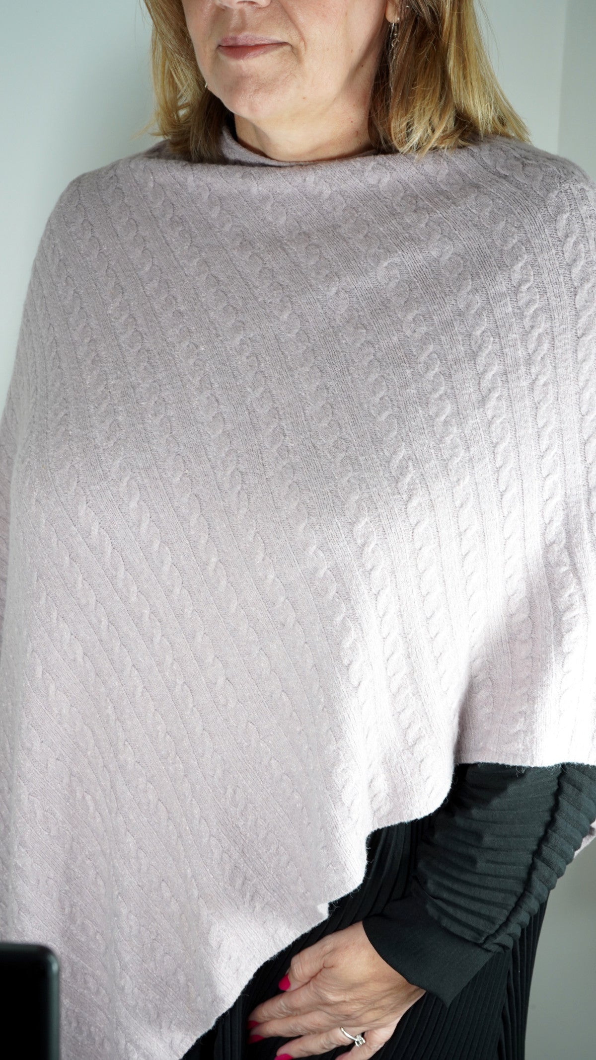 Mauve cable poncho